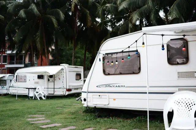 VW T5 oder T6 als Camper kaufen: Unterschiede, Kosten und Risiken